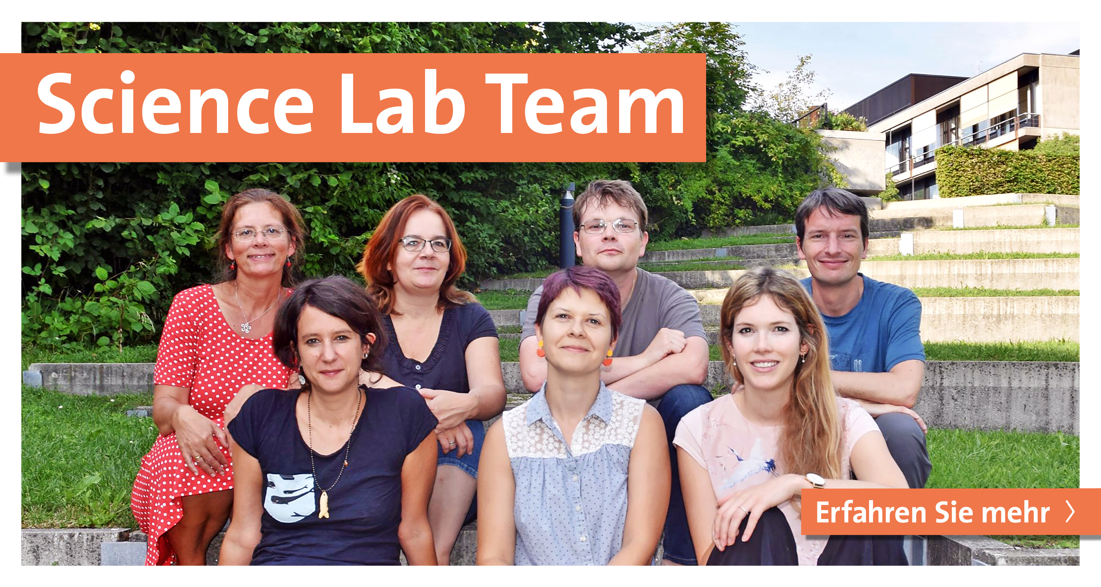 Gruppenfoto von 7 Mitgliedern des Science Lab. 